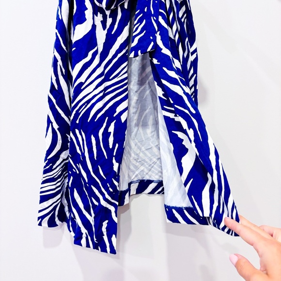 DIANE VON FURSTENBERG Blue zebra wrap dress - Picture 11 of 11